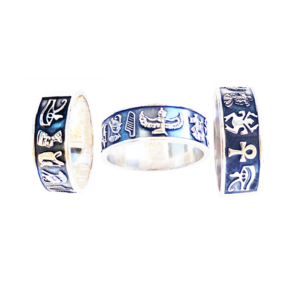El anillo de los amuletos